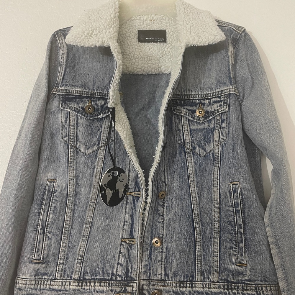 Articles of Society Jacket|
Articles of Society Sherpa Fur Lined|
Denim Jacket |